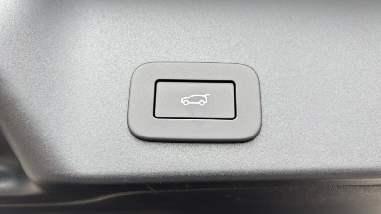 Land Rover Range Rover Evoque 1.5 P270e Edition 5dr Auto Hatchback